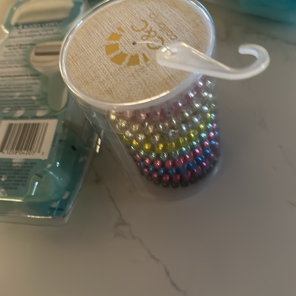 Bundle of 4 - Picture 12 of 12